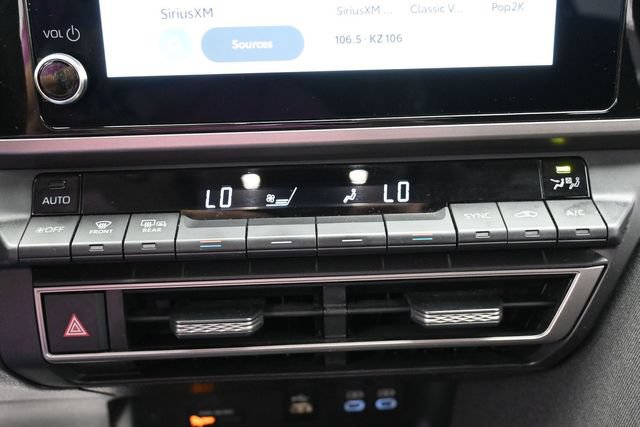Used 2025 Toyota Camry LE FWD image 21