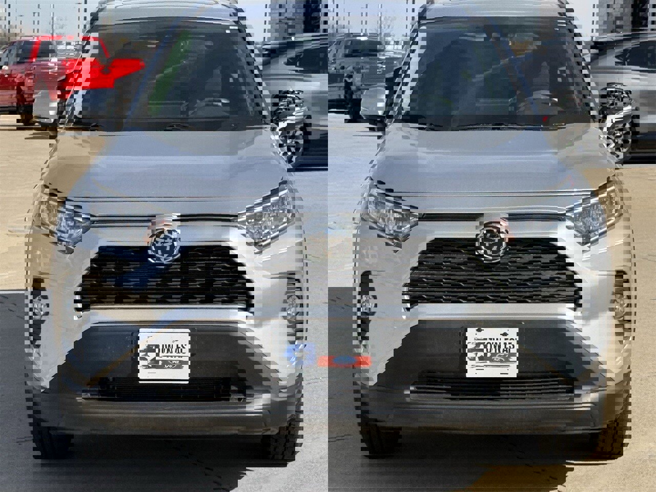 Used 2019 Toyota RAV4 XLE w/ Convenience Package image 6