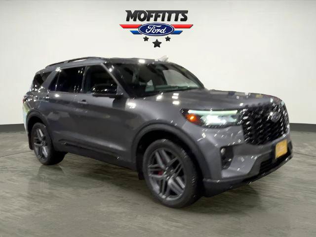 Certified 2025 Ford Explorer ST-Line w/ Premium Package AWD/4WD image 7