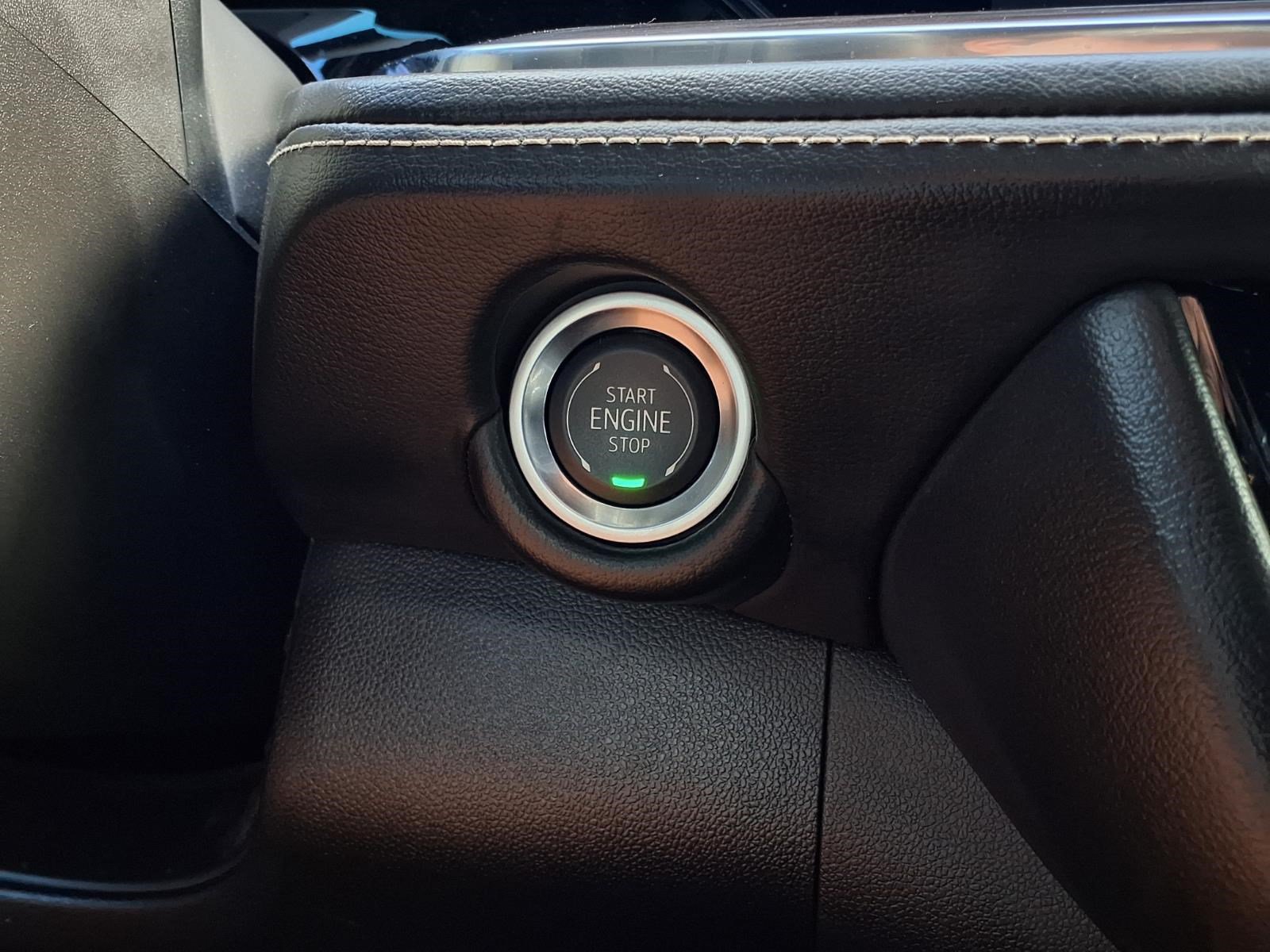 Used 2025 Chevrolet Tahoe Premier RWD image 18