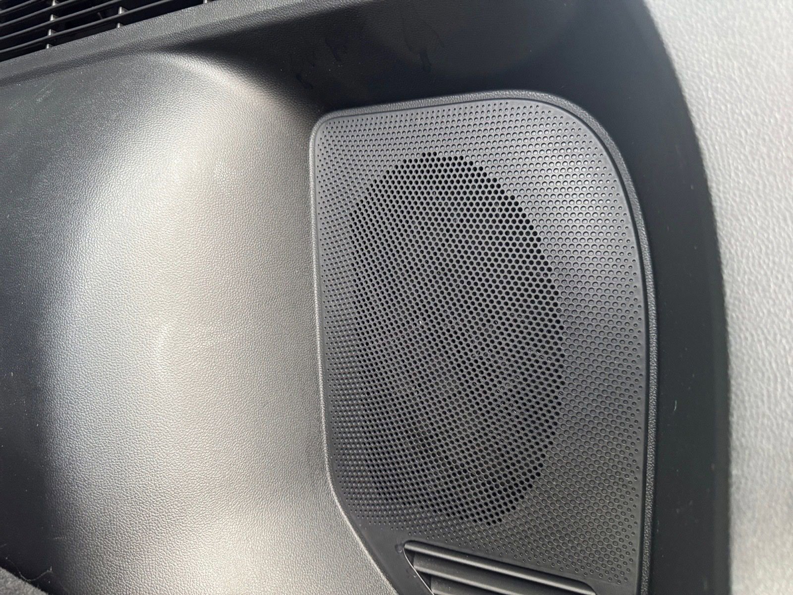 Certified 2023 Ford Escape Active w/ Tech Pack #2 image 17