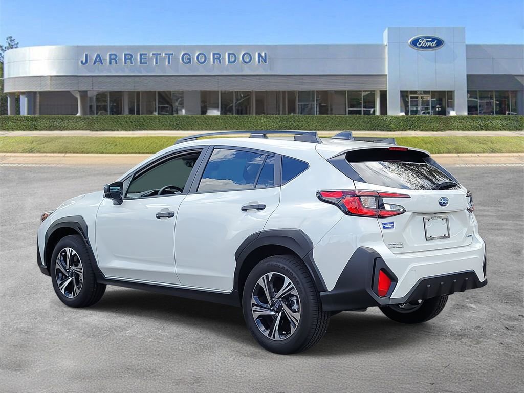 Used 2025 Subaru Crosstrek 2.0i Premium image 2
