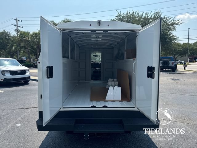 Certified 2024 Ford E-350 and Econoline 350 Super Duty w/ Power Windows & Locks Group RWD image 12