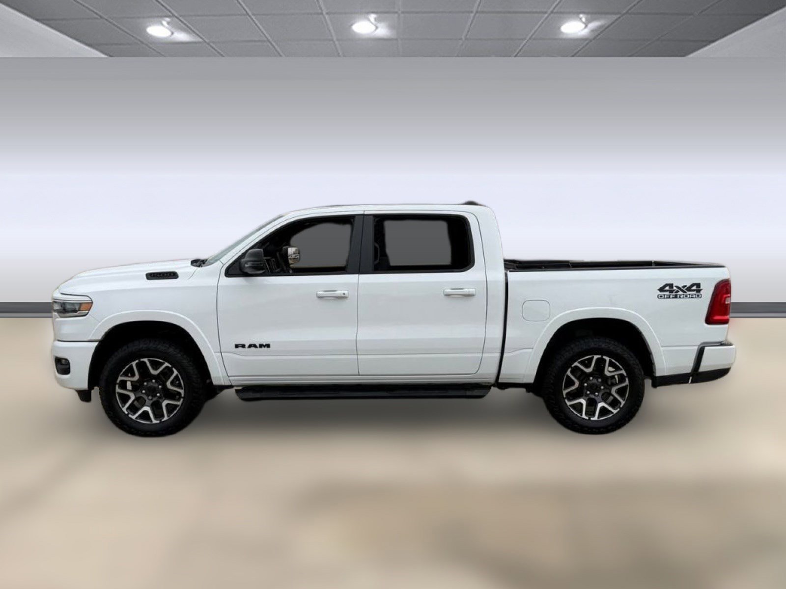 Used 2025 RAM 1500 Lone Star image 2