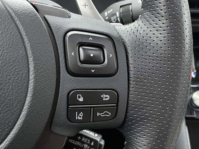 Used 2023 Lexus IS 350 F Sport w/ Navigation Package image 21