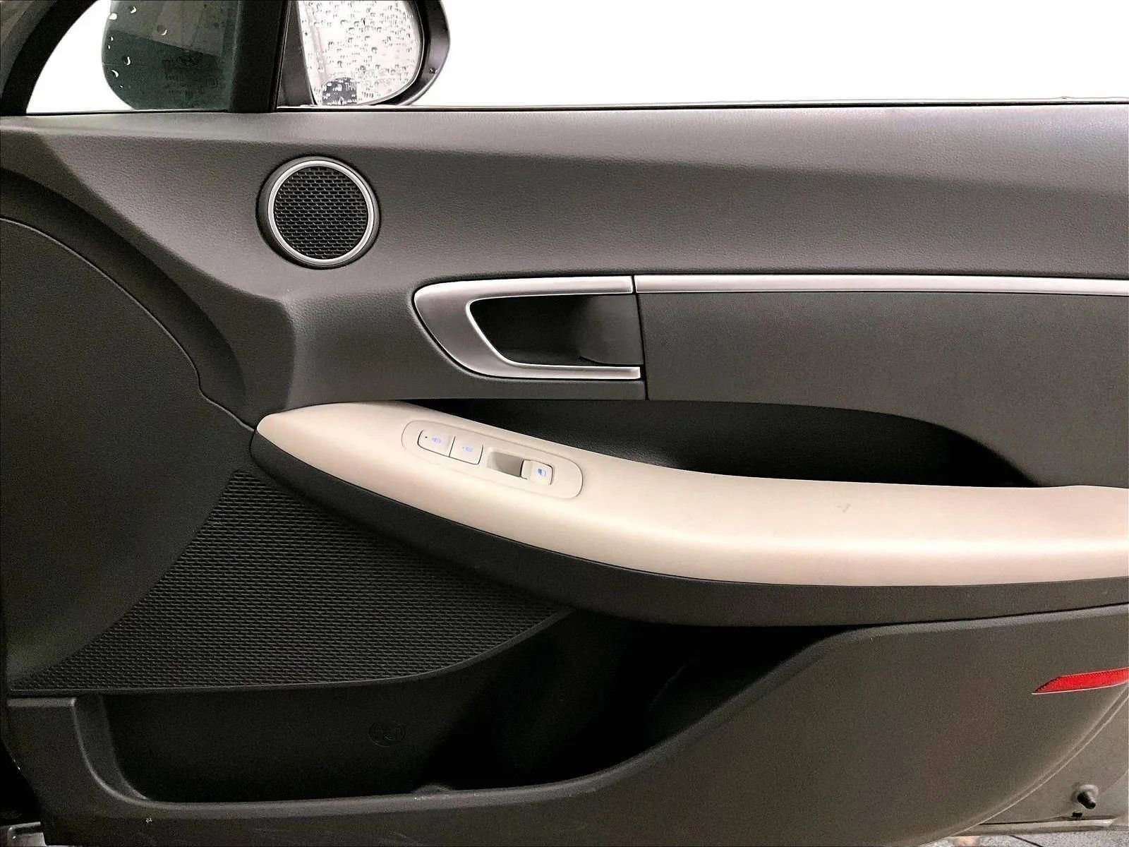 Used 2023 Hyundai Sonata SE FWD image 23