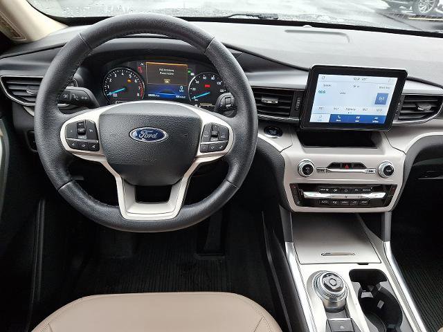 Certified 2023 Ford Explorer XLT w/ Equipment Group 202A image 12