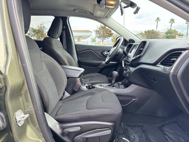 Used 2019 Jeep Cherokee Latitude w/ Popular Appearance Group image 29