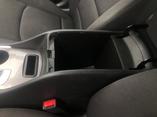 Used 2021 Chevrolet Malibu LT image 27