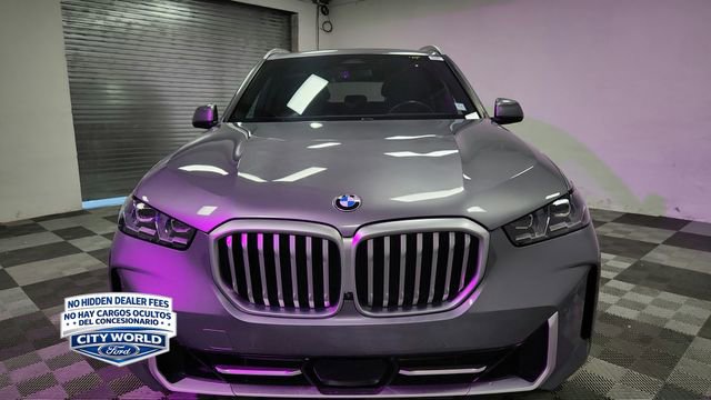 Used 2024 BMW X5 sDrive40i w/ Premium Package RWD image 3