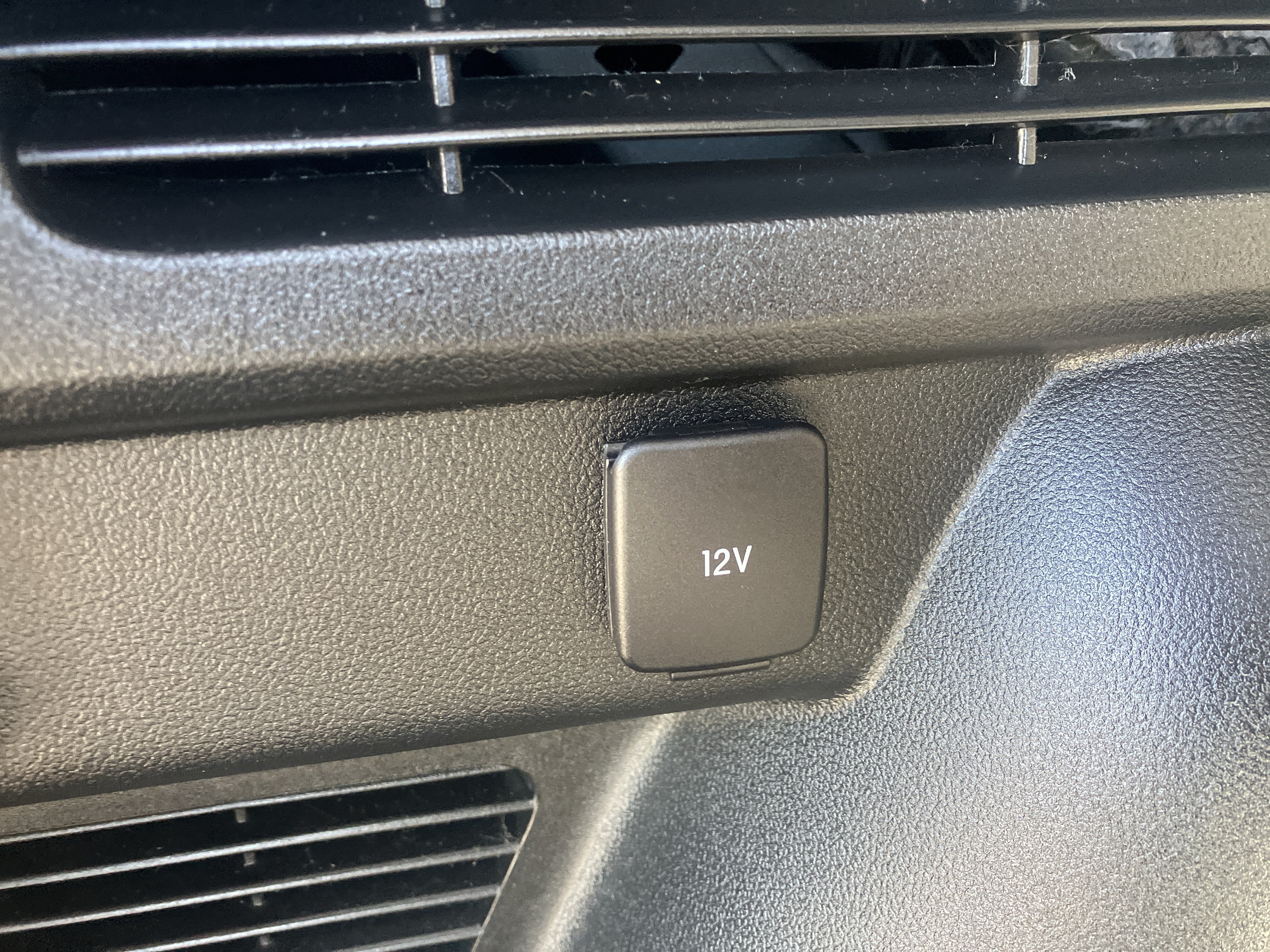 Certified 2021 Ford Escape SEL AWD/4WD image 14