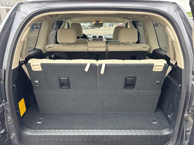 Used 2020 Lexus GX 460 Premium image 11