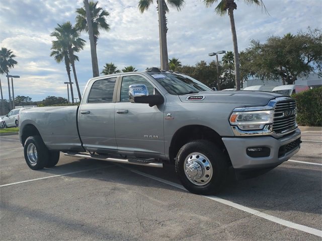 Used 2024 RAM 3500 Laramie w/ Towing Technology Group image 9
