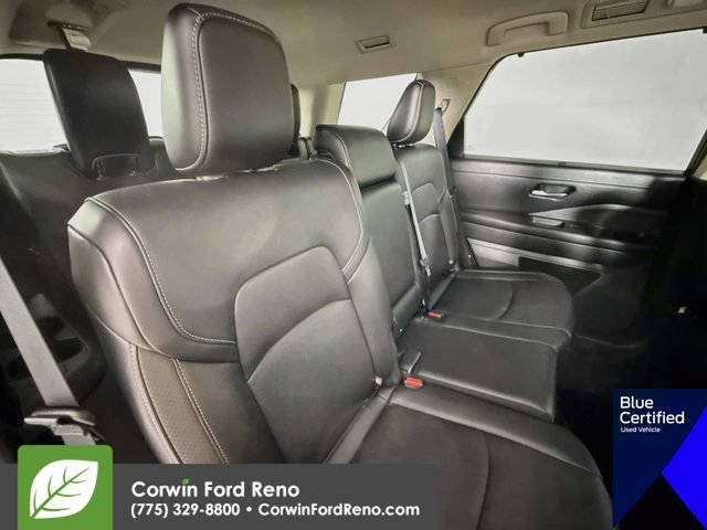 Used 2024 Nissan Pathfinder SL AWD/4WD image 31