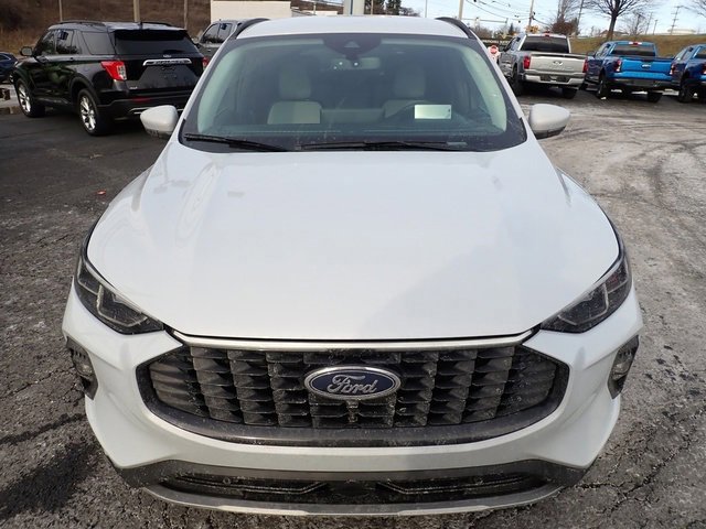 Certified 2025 Ford Escape Platinum w/ Premium Technology Package image 8
