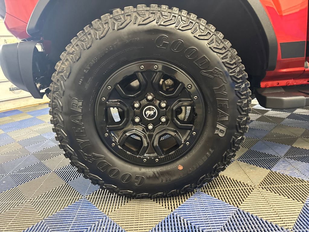 Certified 2023 Ford Bronco Wildtrak AWD/4WD image 31