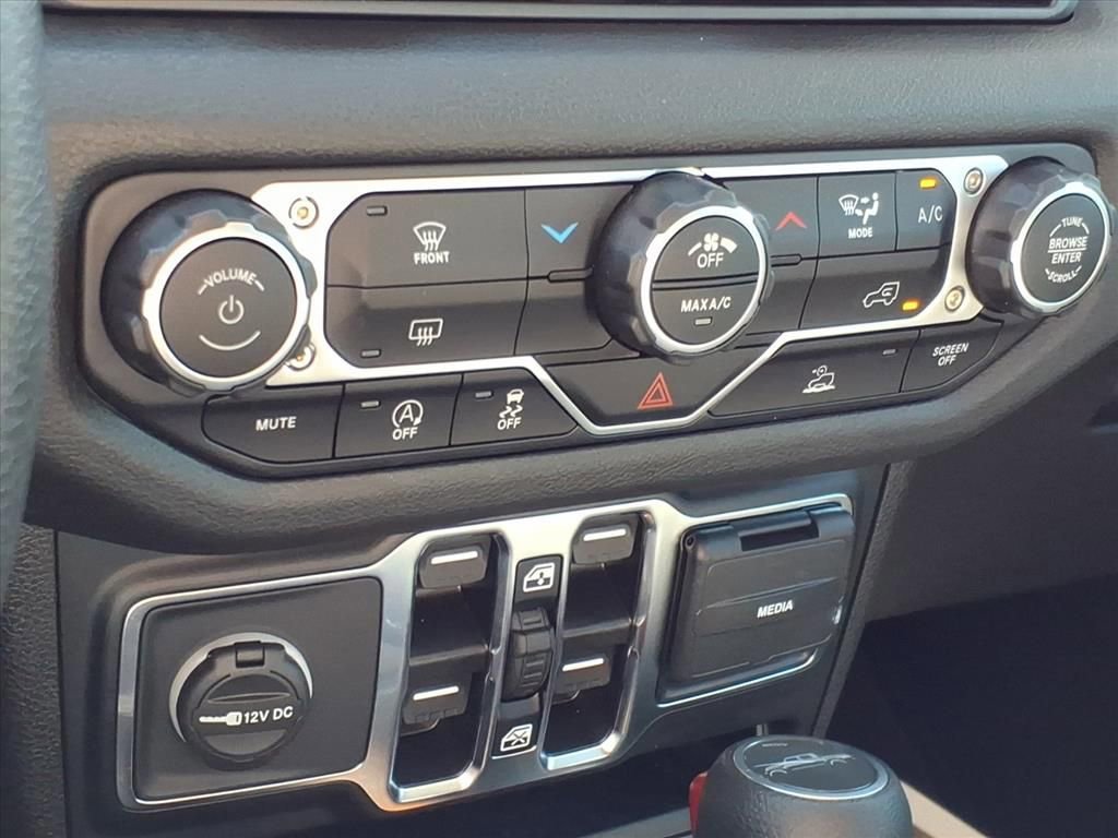 Used 2025 Jeep Gladiator Sport image 20