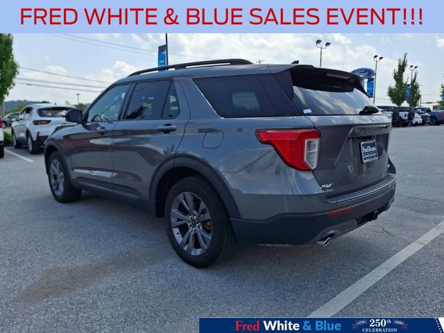 Certified 2023 Ford Explorer XLT w/ Equipment Group 202A AWD/4WD image 8