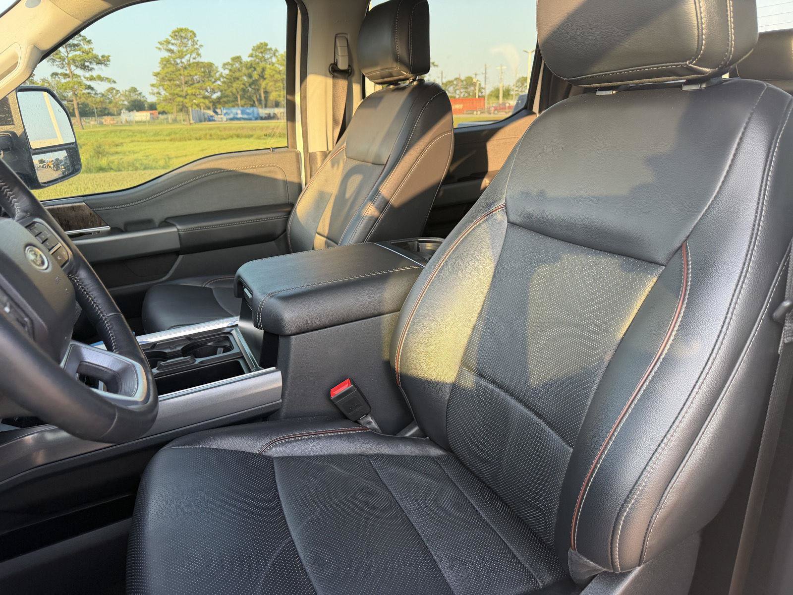 Certified 2024 Ford F250 Lariat w/ Lariat Ultimate Package AWD/4WD image 2