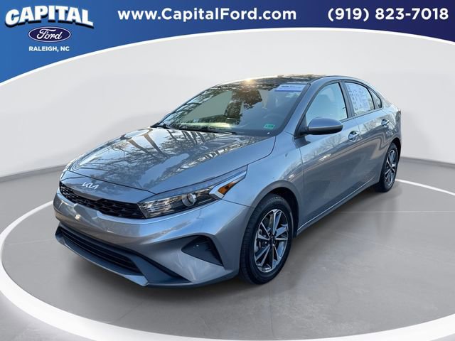 Used 2024 Kia Forte LXS image 1
