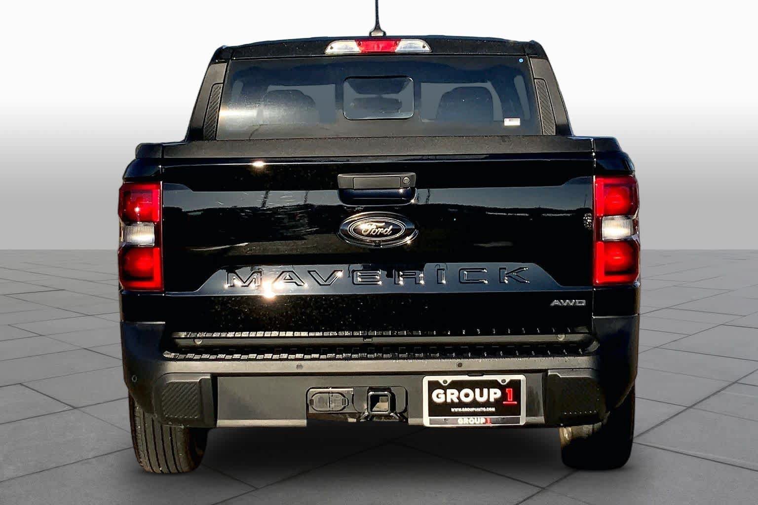 Certified 2024 Ford Maverick Lariat w/ Black Appearance Package AWD/4WD image 5