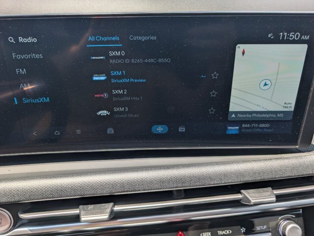 Used 2025 Hyundai Tucson SEL FWD image 12