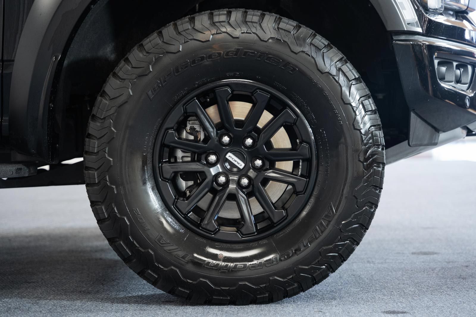 Certified 2025 Ford F150 Raptor AWD/4WD image 21
