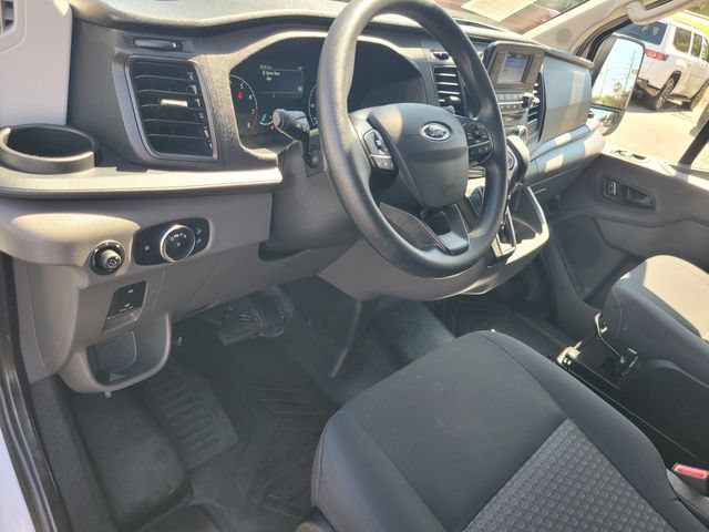 Certified 2025 Ford Transit 250 Low Roof w/ Exterior Upgrade Package RWD image 9