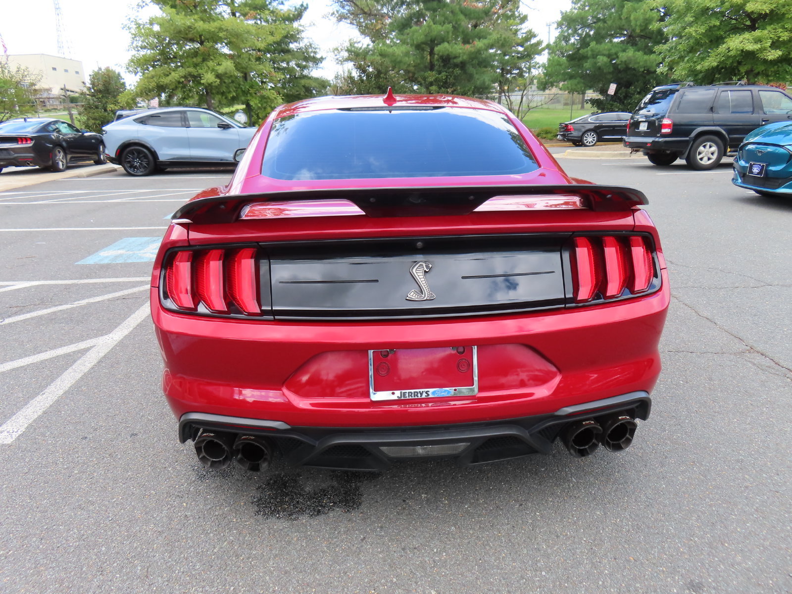 Certified 2022 Ford Mustang Shelby GT500 w/ Technology Package RWD image 6