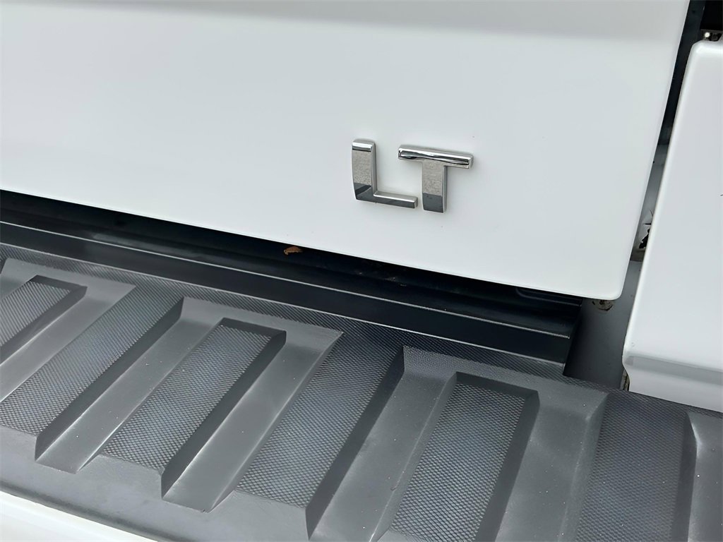 Used 2017 Chevrolet Silverado 1500 LT w/ All Star Edition image 17