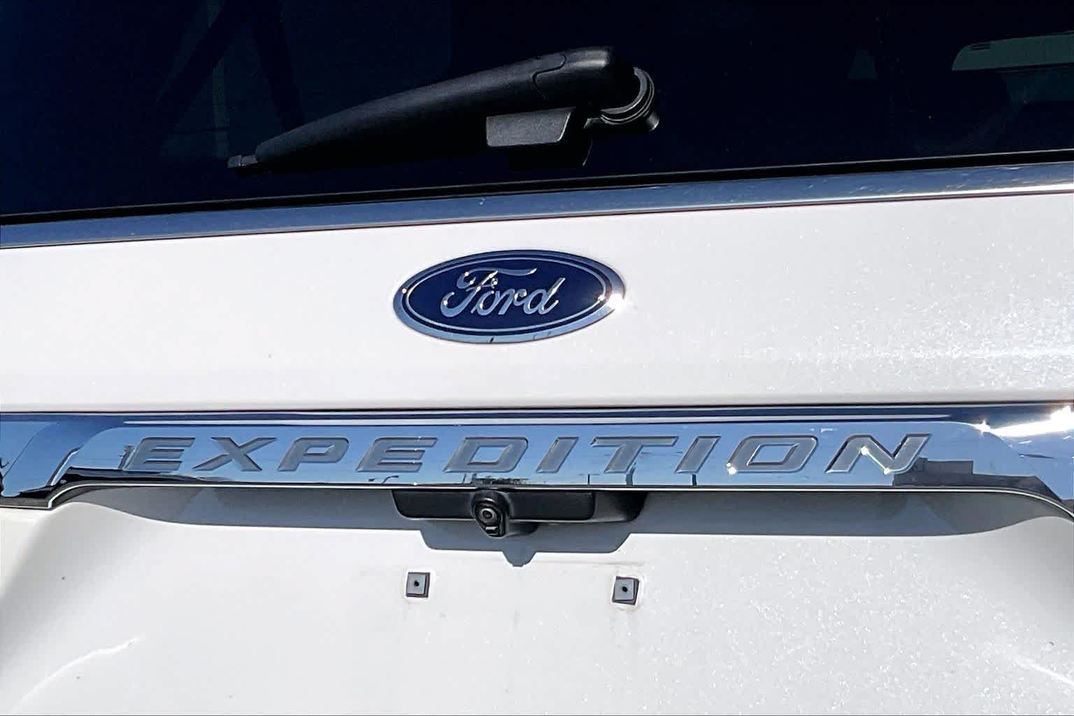Certified 2020 Ford Expedition Max XLT w/ Equipment Group 202A RWD image 29