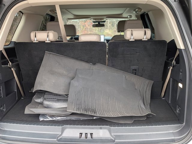 Certified 2023 Ford Expedition Limited image 32