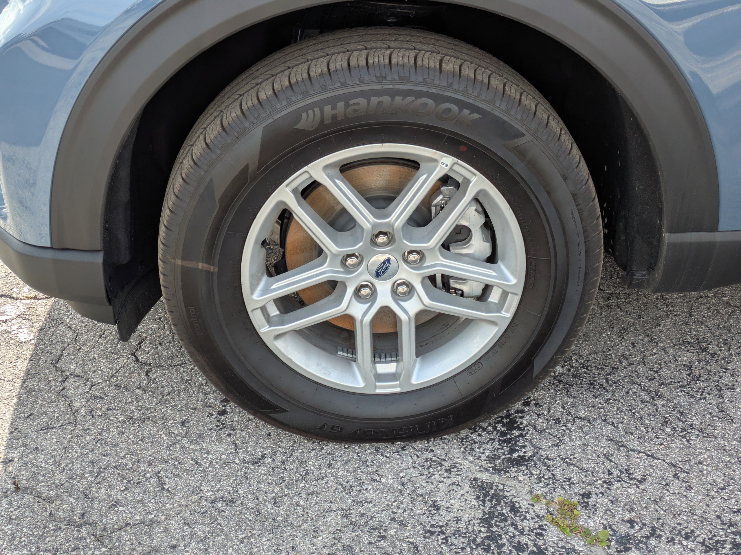 Certified 2025 Ford Explorer Active RWD image 10