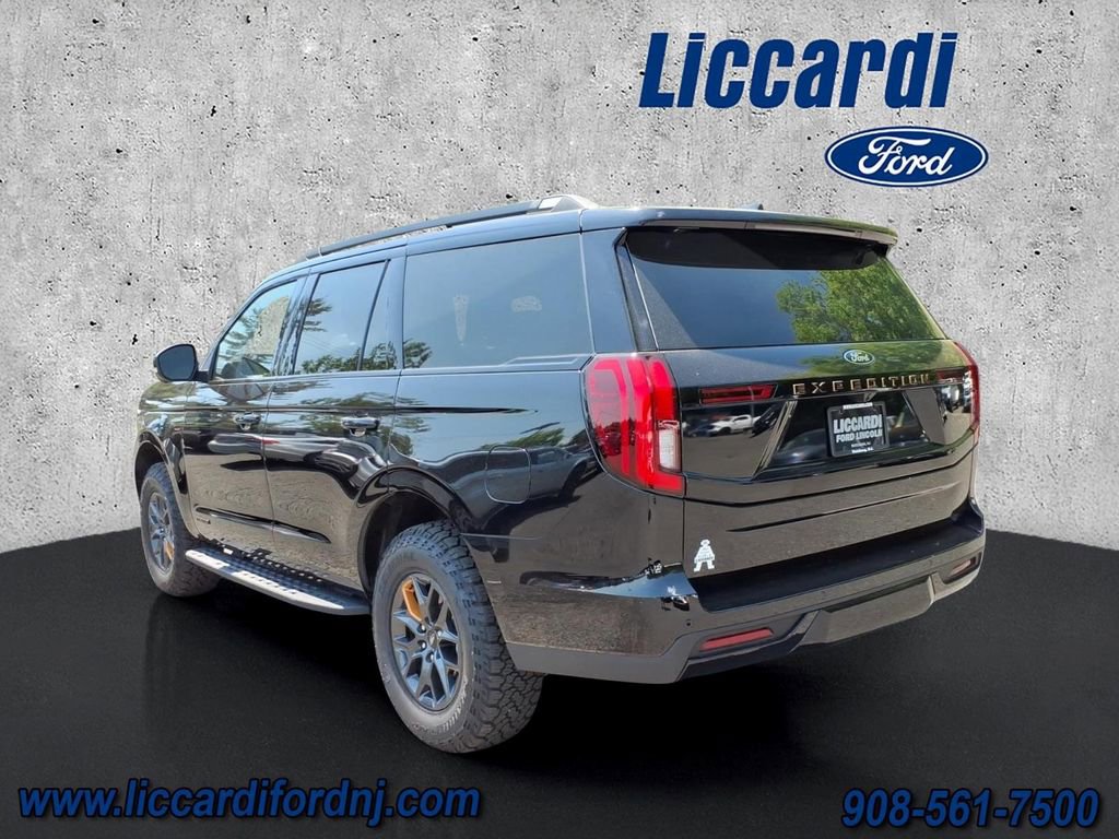 Certified 2025 Ford Expedition Tremor AWD/4WD image 4
