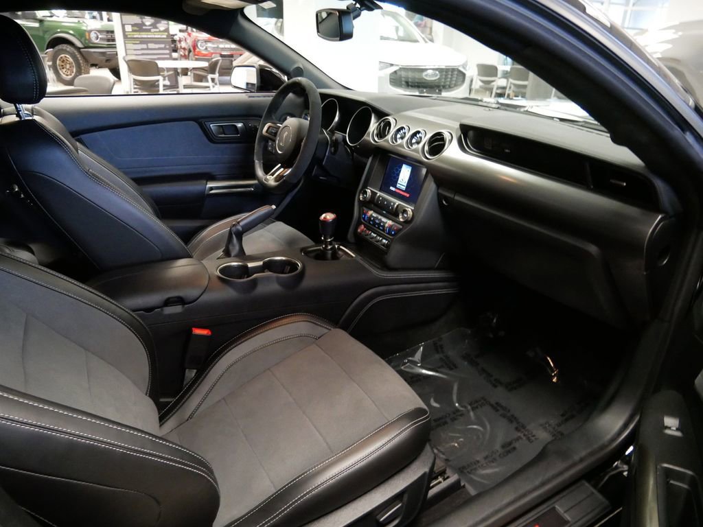 Certified 2020 Ford Mustang Shelby GT350 w/ Technology Package RWD image 8