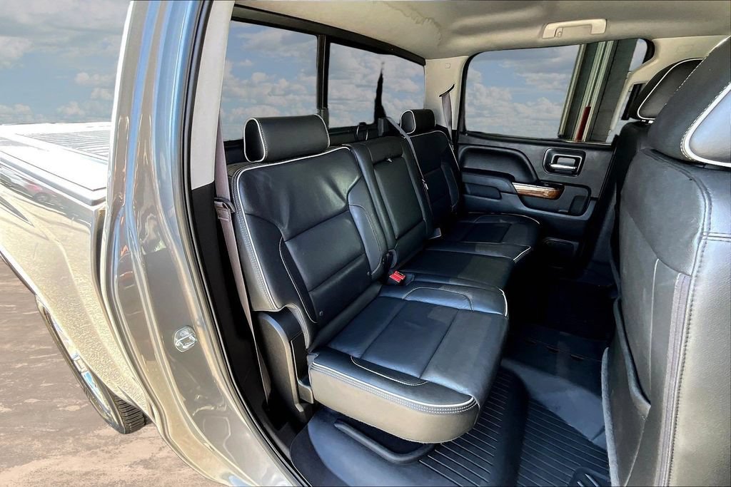 Used 2017 Chevrolet Silverado 1500 High Country RWD image 28