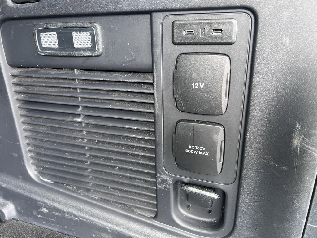 Certified 2025 Ford Expedition Platinum AWD/4WD image 18