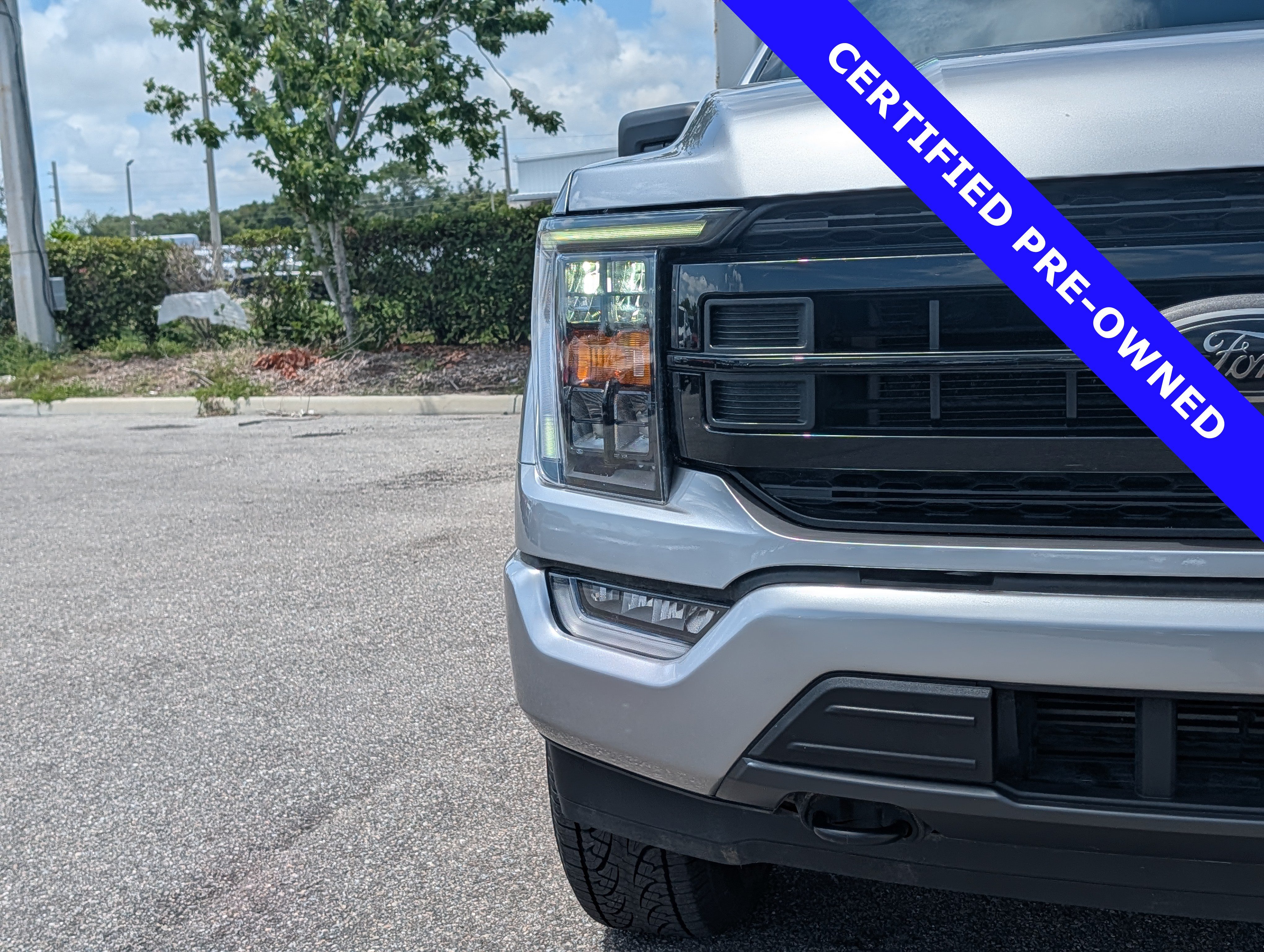 Certified 2022 Ford F150 XLT w/ Equipment Group 302A High AWD/4WD image 9
