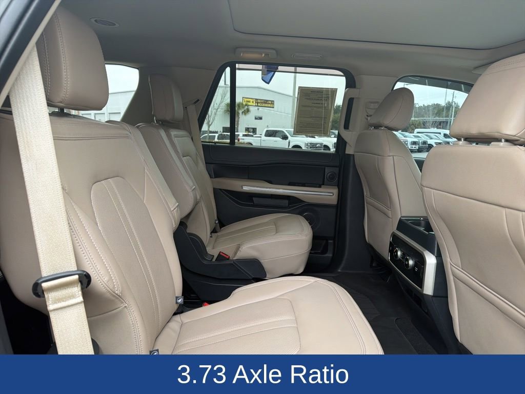 Certified 2024 Ford Expedition Limited image 30