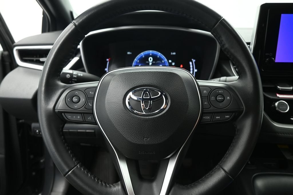 Used 2024 Toyota Corolla XSE FWD image 13
