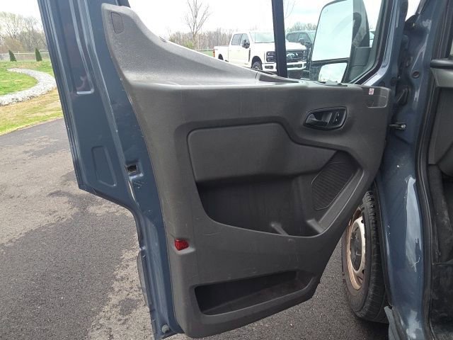 Certified 2020 Ford Transit 250 148 High Roof Extended image 18