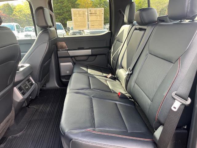 Certified 2024 Ford F250 Lariat w/ Chrome Package image 19