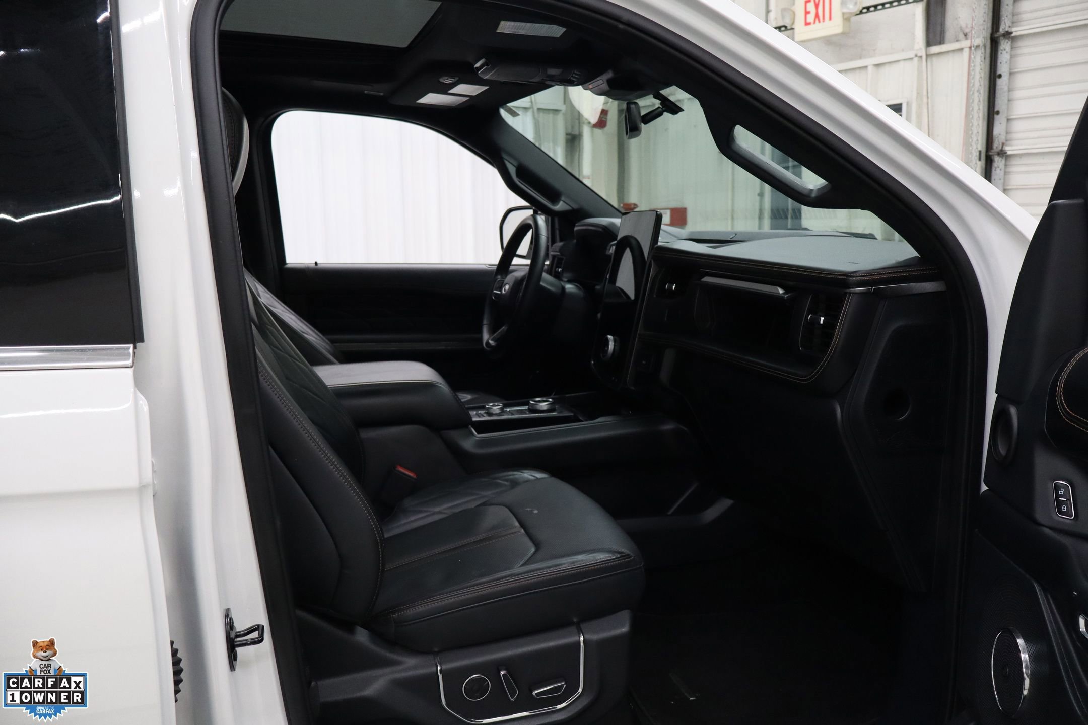 Certified 2024 Ford Expedition Max Platinum AWD/4WD image 32