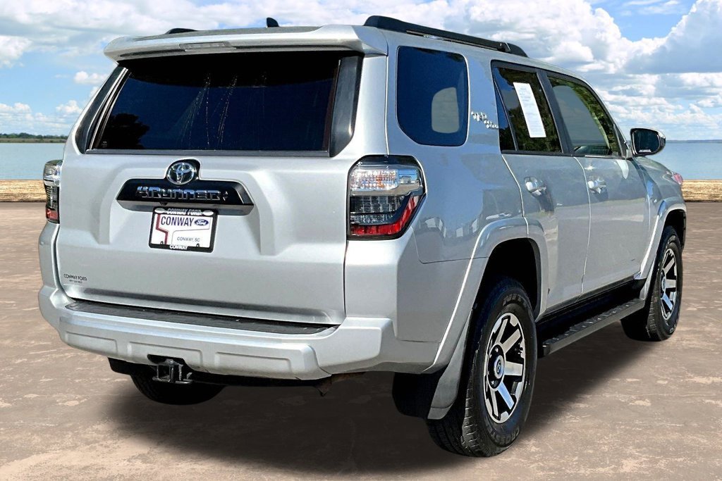Used 2021 Toyota 4Runner TRD Off-Road AWD/4WD image 8
