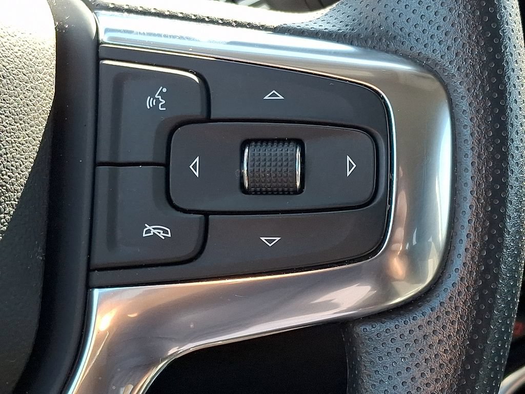 Used 2025 Chevrolet Blazer LT AWD/4WD image 21