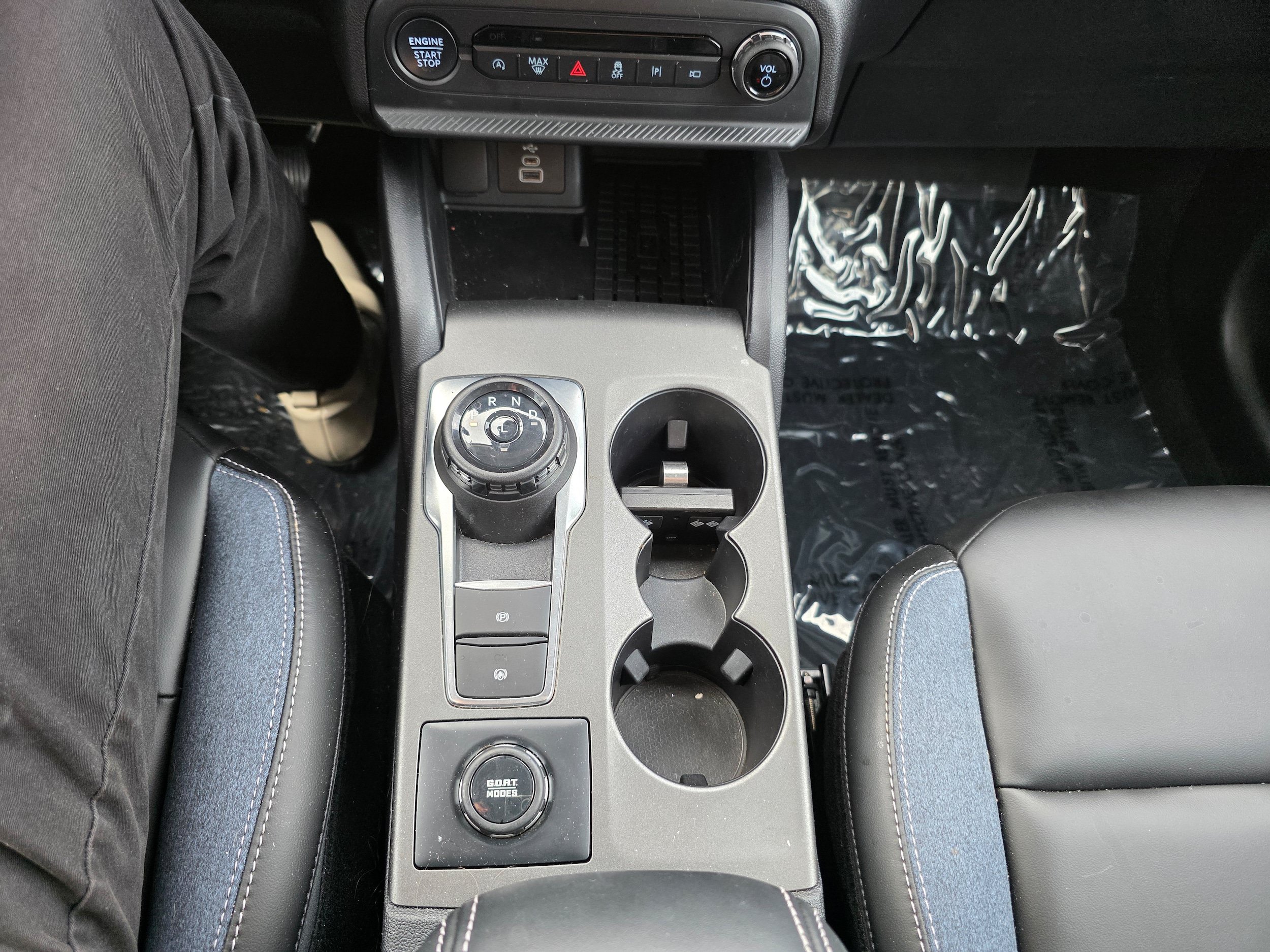 Certified 2025 Ford Bronco Sport Outer Banks w/ Outer Banks Tech Package+ AWD/4WD image 13
