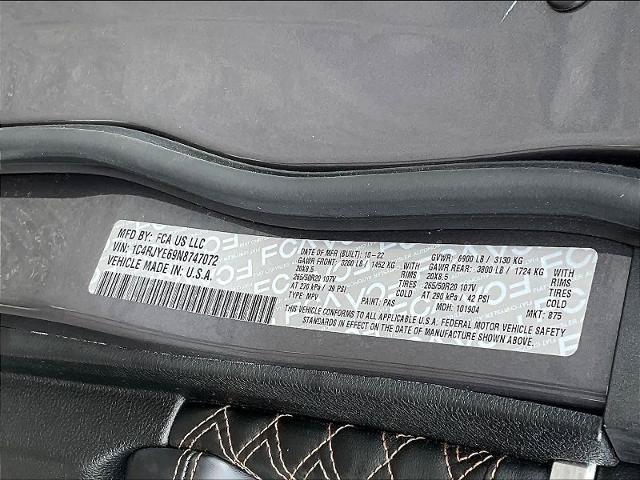 Used 2022 Jeep Grand Cherokee Summit AWD/4WD image 21