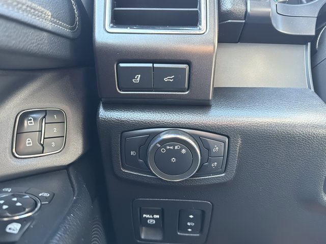 Certified 2021 Ford Expedition Limited image 23