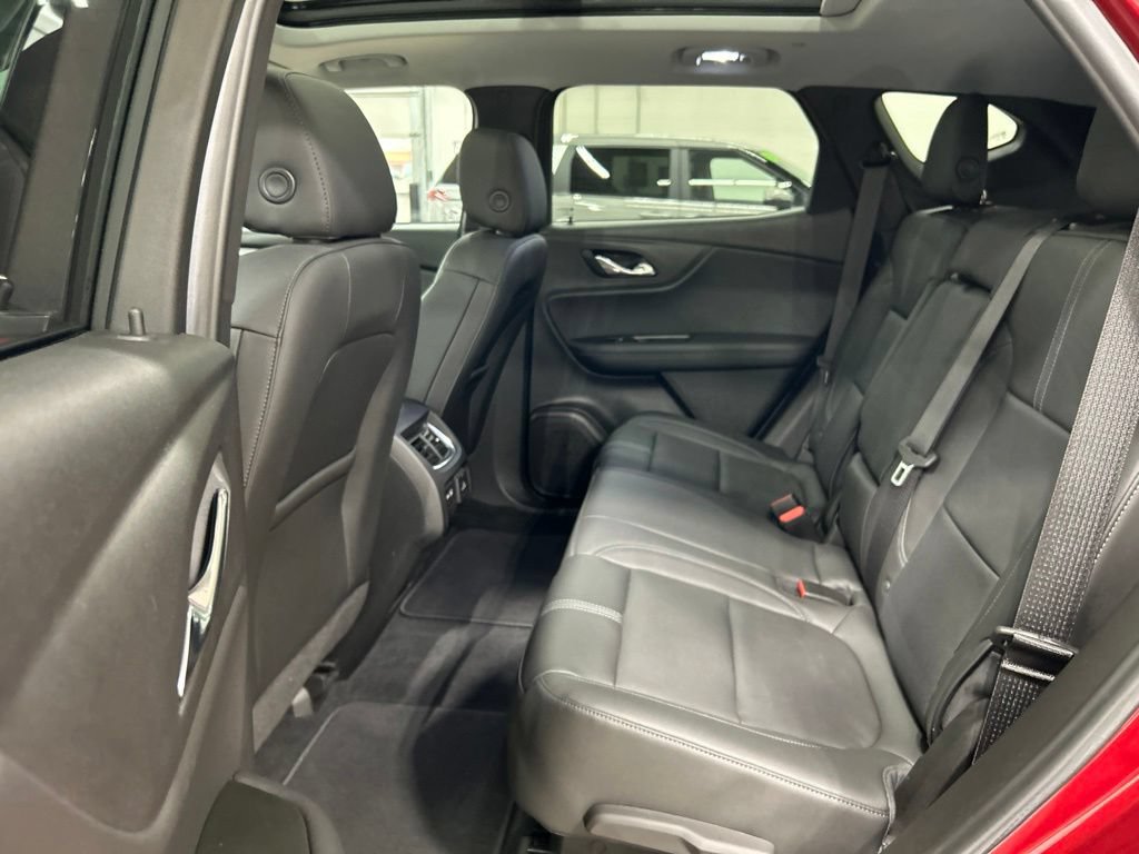 Used 2019 Chevrolet Blazer LT w/ Sun and Wheels Package AWD/4WD image 26