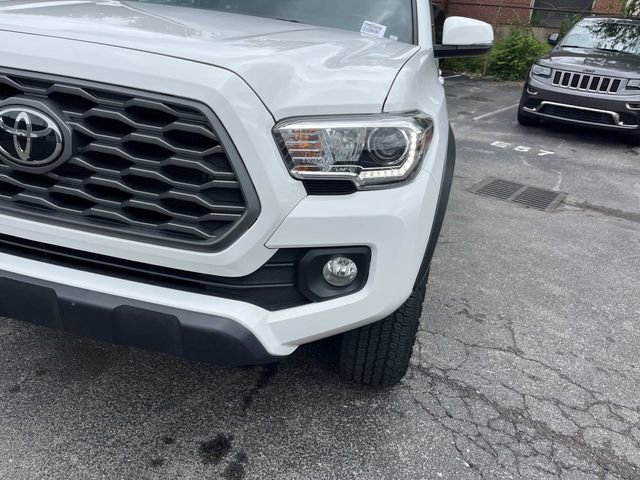 Used 2023 Toyota Tacoma TRD Off-Road AWD/4WD image 11
